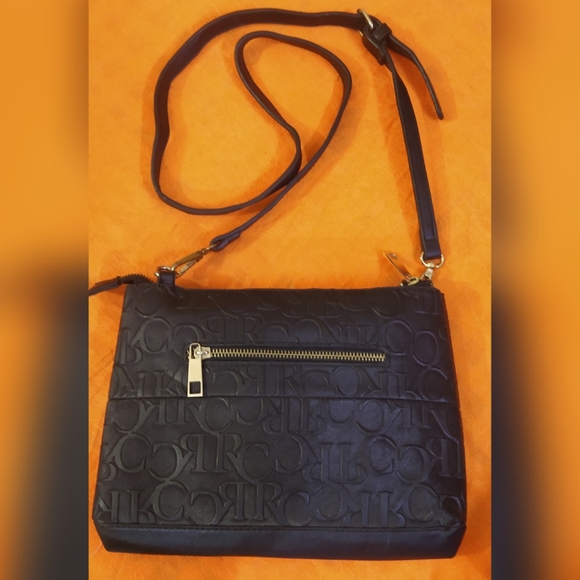 Fixed price CARLORINO Sling bag - Picture 2 of 9